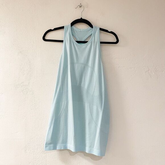 Lululemon Swifty Tech Racerback Tank Top in Blue Stripe Size 8 - Picture 1 of 6